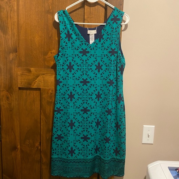 Reversible Dress - Picture 1 of 8